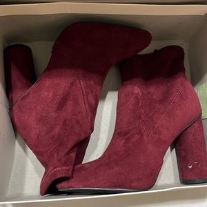 Women’s burgundy high heels